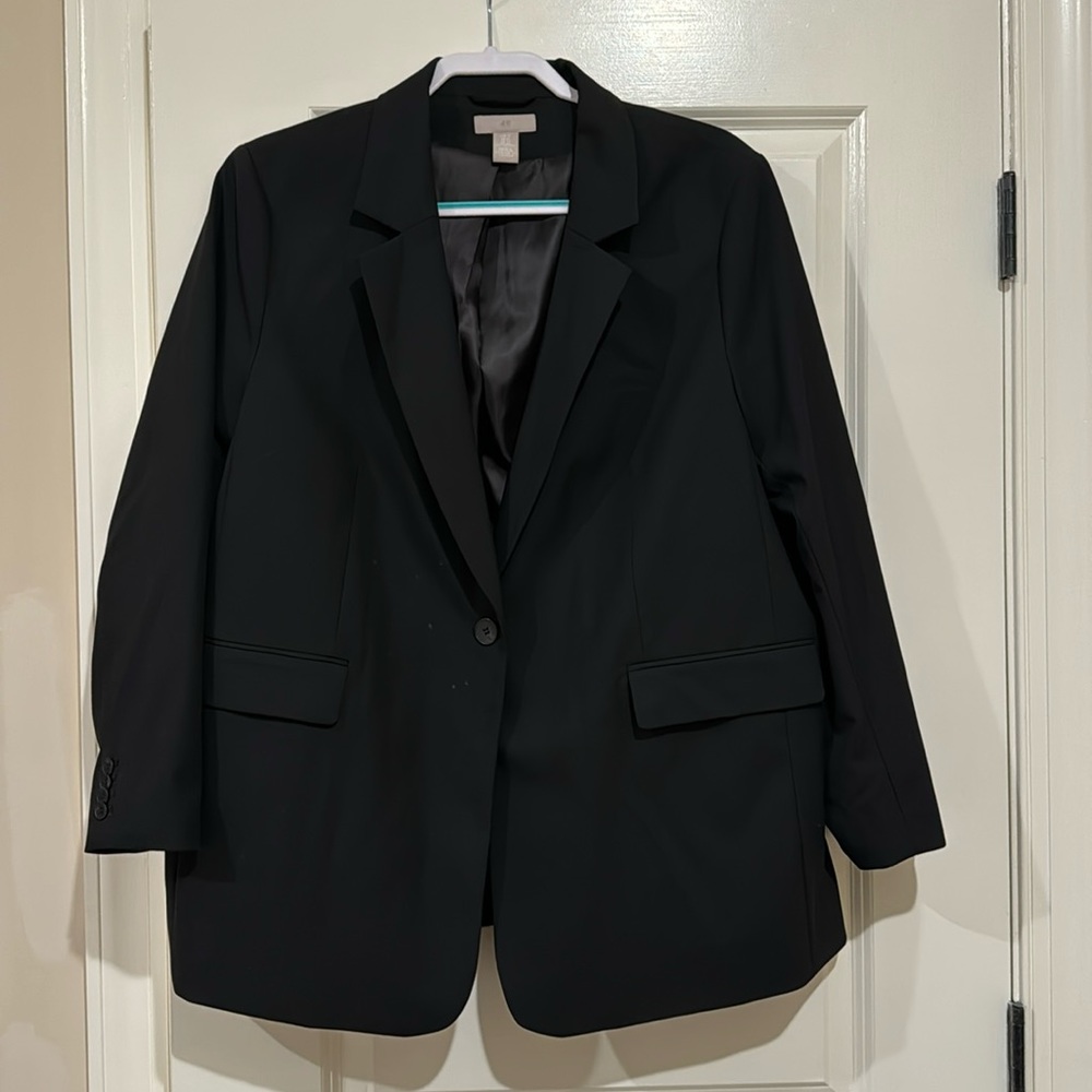 H&M Black Blazer